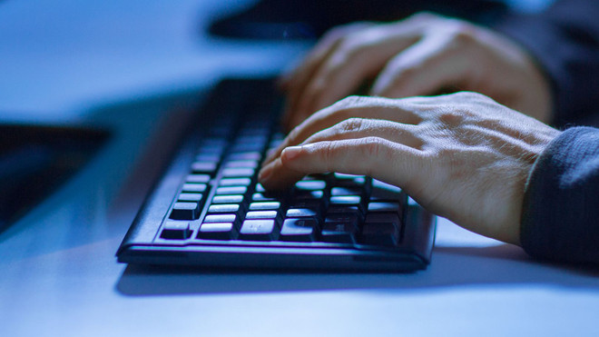 NATO bị tấn công mạng quy mô lớn, 40% cơ sở hạ tầng tê liệt ảnh 1