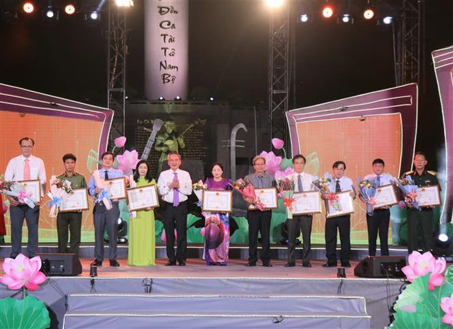 Gần 50.000 khách đã tới Bạc Liêu tham dự lễ hội Dạ cổ hoài lang 2022 ảnh 1