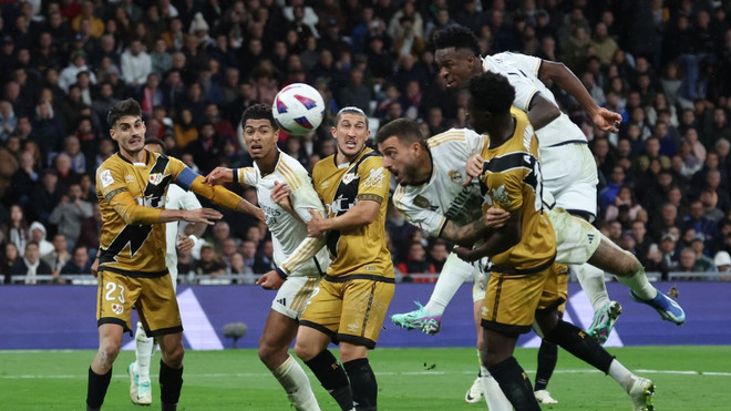 La Liga: 'Bất lực' trước Rayo Vallecano, Real Madrid mất ngôi đầu ảnh 2
