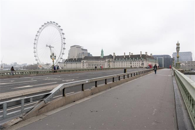 Các nước châu Âu xem xét nới lỏng các biện pháp cách ly ảnh 1