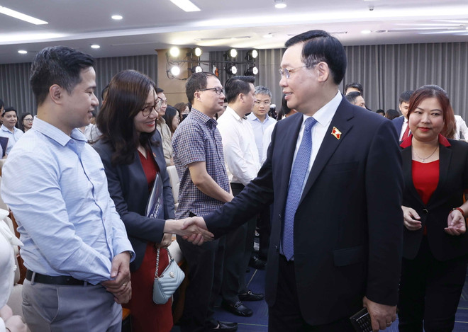 Truyền hình Quốc hội công bố bộ nhận diện mới và Vị trí kênh 7 ảnh 2