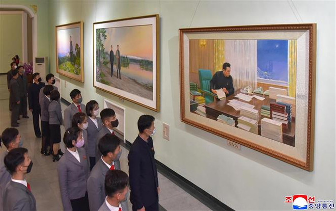 Triều Tiên kỷ niệm 80 năm ngày sinh của cố lãnh đạo Kim Jong-il ảnh 1