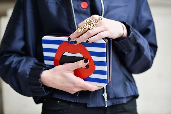 Loạt street style ấn tượng nhất tuần lễ Paris Thu Đông 2015 ảnh 24