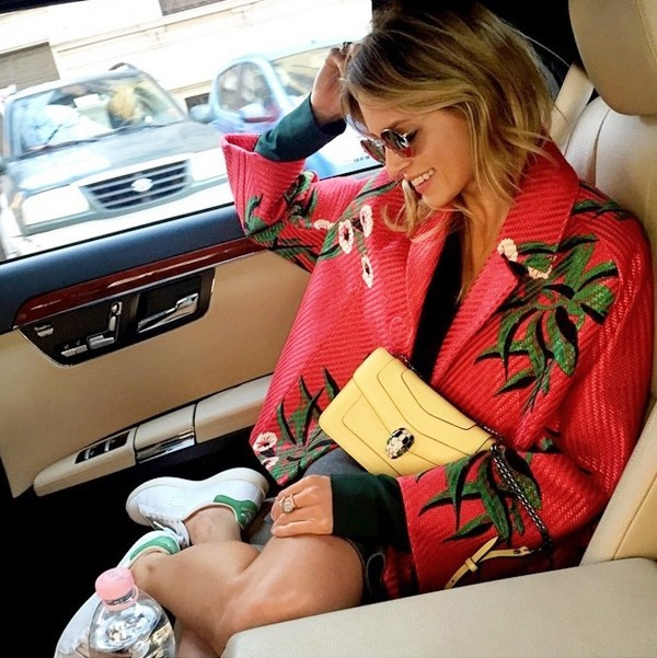 Serpenti - chiếc túi "phủ sóng" xu hướng thời trang Thu Đông 2015 ảnh 2