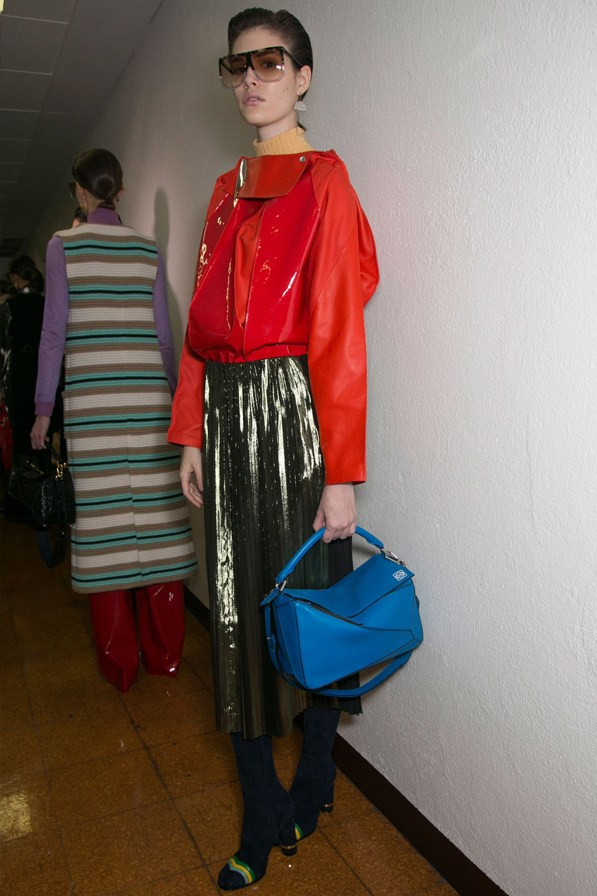 Bộ sưu tập Loewe Thu Đông 2015-16 - Dành cho những phụ nữ cá tính ảnh 2