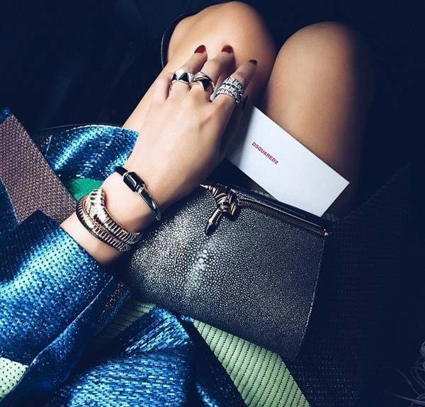 Serpenti - chiếc túi "phủ sóng" xu hướng thời trang Thu Đông 2015 ảnh 13