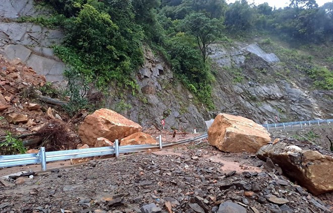 120 huyện, thị xã tại 14 tỉnh có nguy cơ cao xảy ra lũ quét, sạt lở ảnh 1