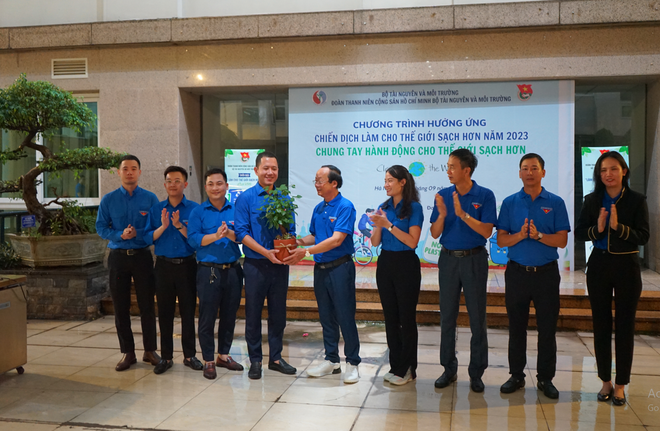 Thanh niên Việt Nam cần tiên phong trong ‘cuộc đua’ chuyển đổi Xanh ảnh 1