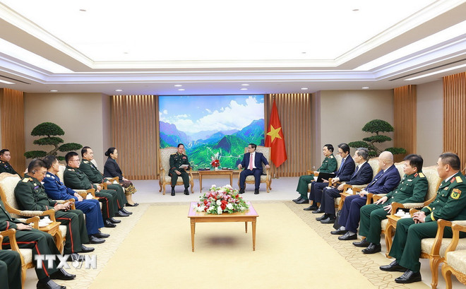 ttxvn_thu tuong pham minh chinh Khamliang Outhakaysone.jpg