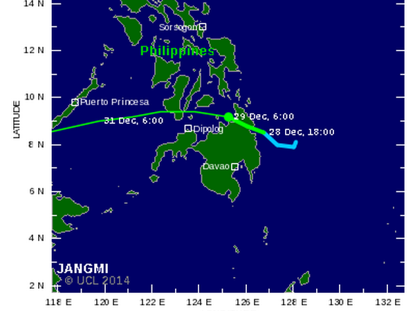 Bão có tên quốc tế Jangmi đang hoạt động gần Biển Đông ảnh 1