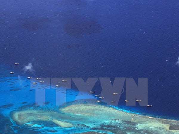 Philippines thách Trung Quốc đưa chứng cứ bồi đắp ở Biển Đông ảnh 1