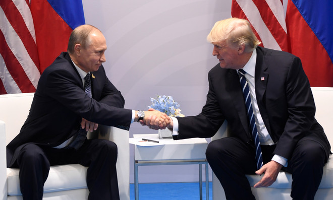 Hé lộ những chi tiết trong cuộc gặp thượng đỉnh Putin-Trump ảnh 1