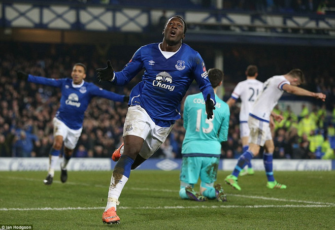 Lukaku giúp Everton đánh bại Chelsea. (Nguồn: DM) "Người cũ" Lukaku tỏa sáng, Everton đá bay Chelsea khỏi Cúp FA ảnh 1
