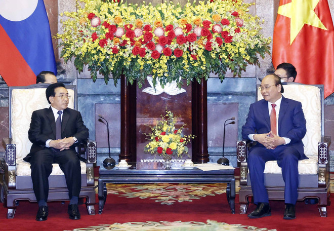 Chủ tịch nước Nguyễn Xuân Phúc tiếp Thủ tướng Lào Phankham Viphavanh ảnh 1