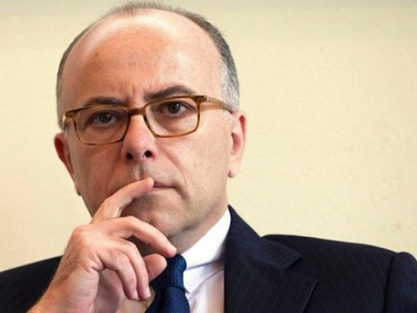 Điều tra Bộ trưởng Nội vụ Pháp thuê con gái làm việc tại quốc hội ảnh 1