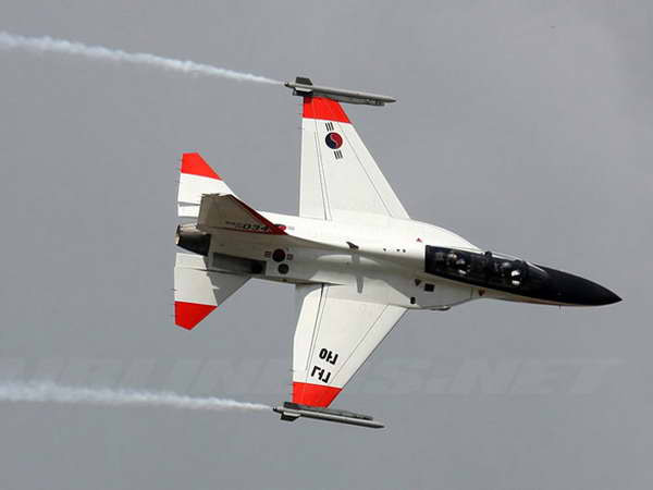 Hàn tổ chức Triển lãm Hàng không vũ trụ-Quốc phòng ảnh 1