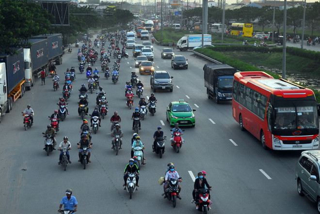 TP. HCM huy động các nguồn lực giải quyết ùn tắc, ngập nước ảnh 3