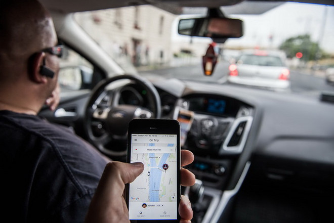 Dịch vụ taxi Uber lỗ gần 1,3 tỷ USD trong nửa đầu năm 2016 ảnh 1