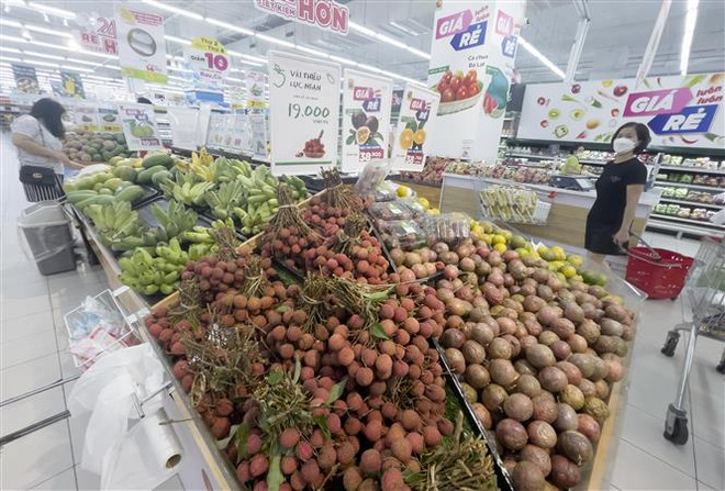 Giá tiêu dùng vẫn neo cao: Có độ trễ nhưng "không nên trễ quá" ảnh 2