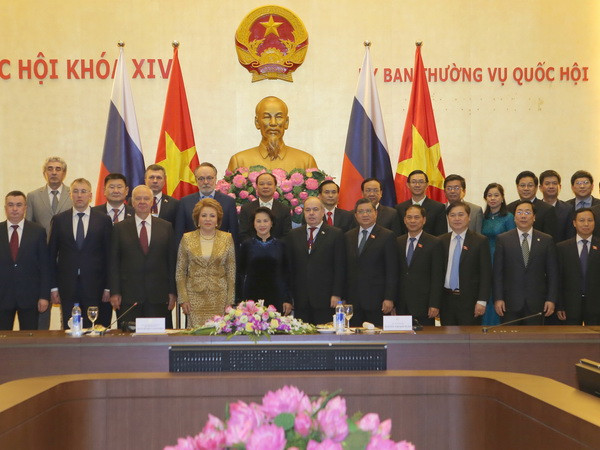 Chủ tịch Hội đồng LB Nga kết thúc tốt đẹp chuyến thăm Việt Nam ảnh 1