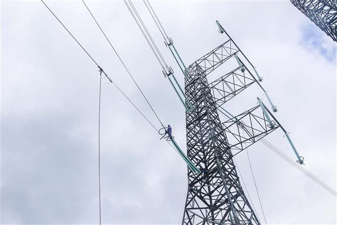 Dự kiến đóng điện Đường dây 500kV mạch 3 vào cuối tháng Bảy ảnh 1