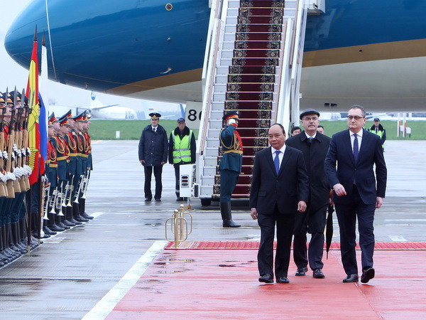 Thủ tướng Nguyễn Xuân Phúc bắt đầu chuyến thăm chính thức LB Nga ảnh 1