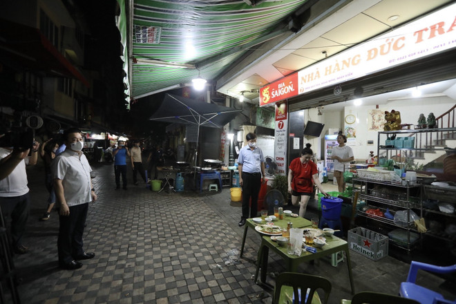 Hà Nội yêu cầu hàng quán thực hiện nghiêm quy định phòng, chống dịch ảnh 2