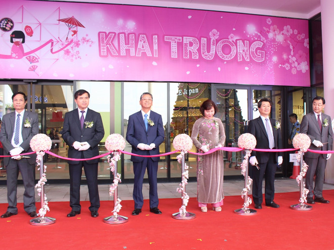 Aeon Mall Long Biên đón hơn 310.000 lượt khách sau một tuần mở cửa ảnh 1