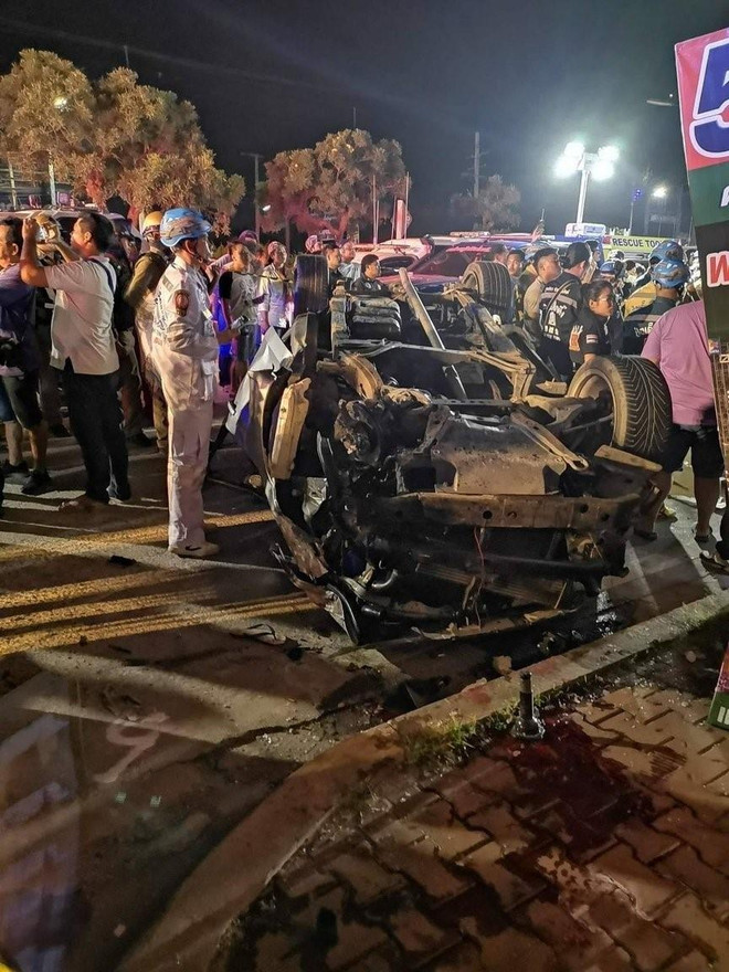 Tai nạn giao thông nghiêm trọng tại Thái Lan, 13 người thiệt mạng ảnh 2