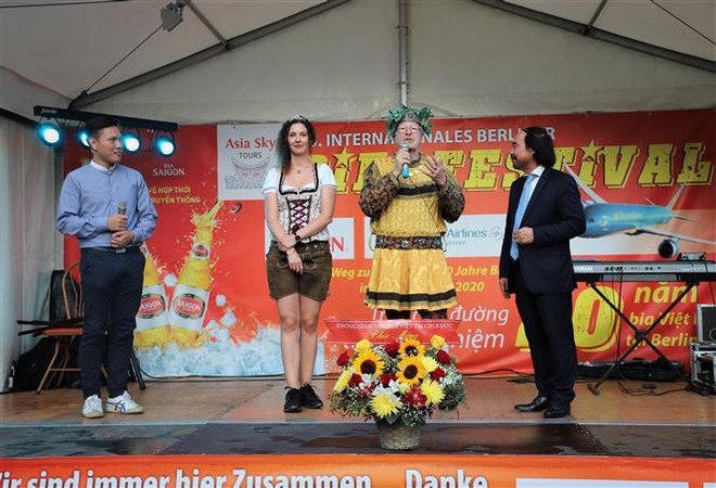 Gian hàng Việt Nam nổi bật tại Lễ hội bia quốc tế Berlin ảnh 1