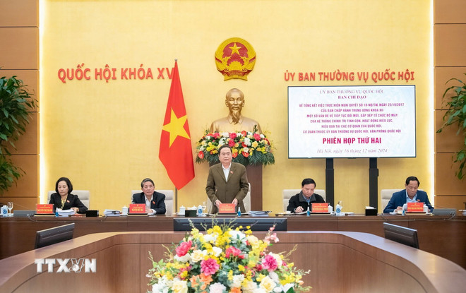 ttxvn_chu tich quoc hoi tran thanh man nghi quyet 18 (1)_resize.jpg