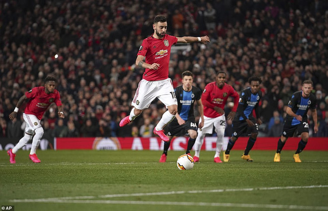 Bruno tiếp tục ghi bàn giúp M.U giành chiến thắng. (Nguồn: AP) Euopa League: M.U thắng hủy diệt, Arsenal cay đắng chia tay ảnh 1