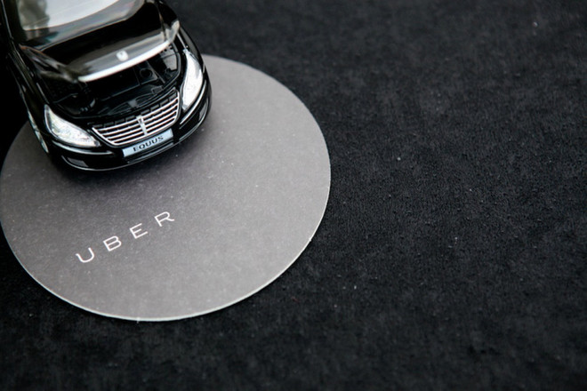 Uber kiện Đức, TBN do cấm kết nối hành khách với tài xế tư nhân ảnh 1