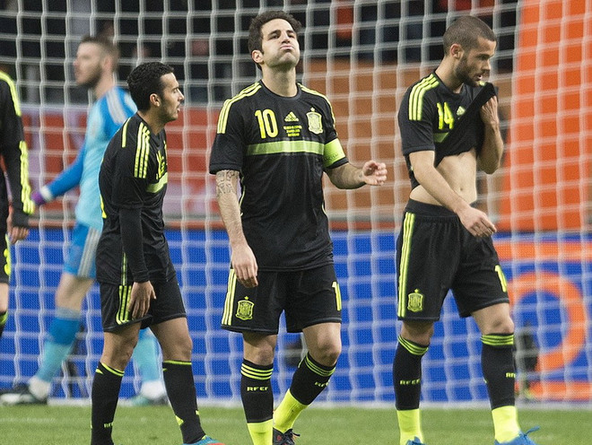 Tây Ban Nha lại "ôm hận" trước Hà Lan, Bồ Đào Nha thua sốc ảnh 1