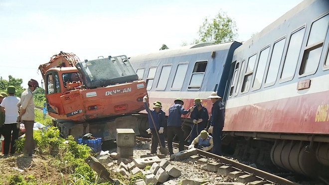 Ngày nghỉ lễ thứ hai, 35 vụ tai nạn giao thông cướp đi 22 sinh mạng ảnh 1