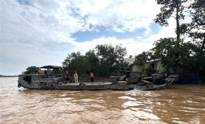 Đồng Nai: Tạm giữ 2 phương tiện vận chuyển cát trái phép ảnh 1