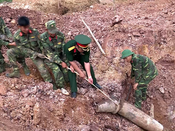 Lễ míttinh hưởng ứng Ngày thế giới phòng chống bom mìn 4/4 ảnh 1