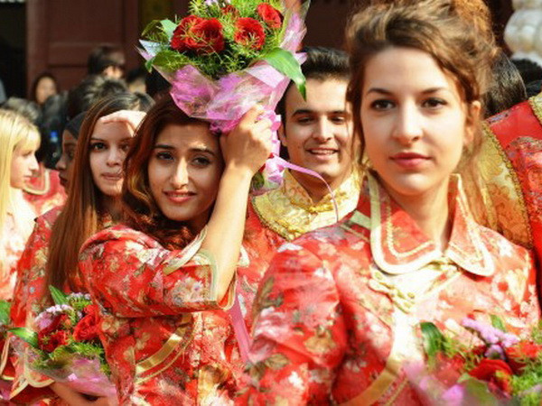 Đám cưới truyền thống Trung Quốc dành cho người phương Tây ảnh 1