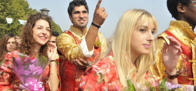 Đám cưới truyền thống Trung Quốc dành cho người phương Tây ảnh 3