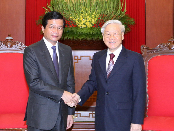 Tổng Bí thư Nguyễn Phú Trọng tiếp Đại sứ Lào đến chào từ biệt ảnh 1