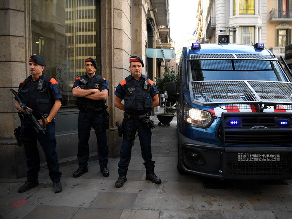 Anh: Cuộc trưng cầu ở Catalonia trái với Hiến pháp Tây Ban Nha ảnh 1