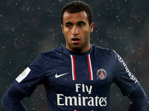 Tin tối 15/3: Mourinho "cay cú," M.U nhắm tuyển thủ Brazil ảnh 2