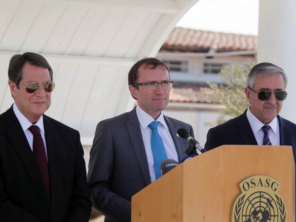 Lãnh đạo hai cộng đồng đối địch trên đảo Cyprus gửi thông điệp chung ảnh 1