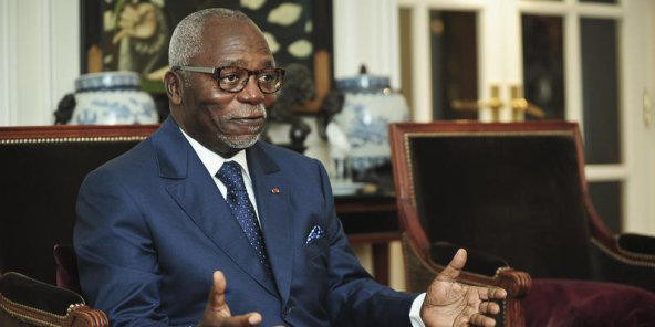 Cựu Chủ tịch Quốc hội Gabon bị tạm giữ khi mang theo vali tiền mặt ảnh 1