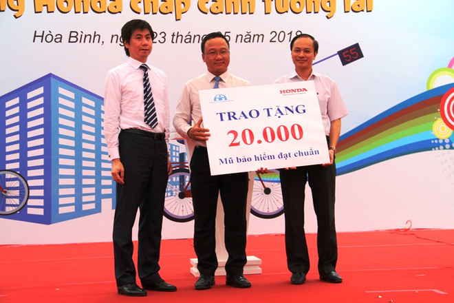 Tai nạn giao thông Việt Nam làm 'bay hơi' 300 tỷ đồng mỗi ngày ảnh 2