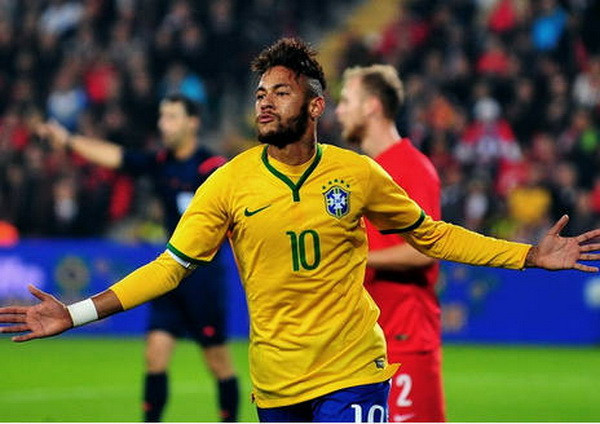 Cận cảnh cú đúp bàn thắng giúp Brazil thăng hoa của Neymar ảnh 1