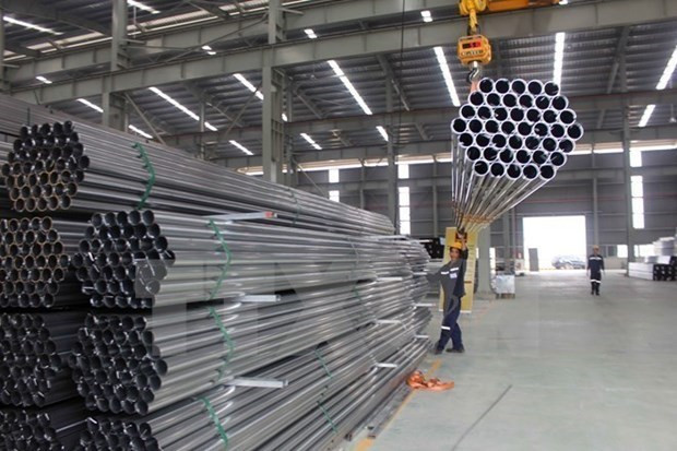 Giá thép trong năm 2021 liên tục tăng cao. (Ảnh: TTXVN) Năm 2021, chỉ số giá xây dựng tăng 4,34% do biến động giá thép ảnh 1