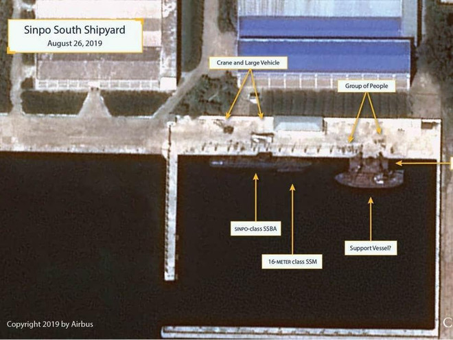 Hình ảnh vệ tinh chụp Nhà máy đóng tàu Sinpo South hôm 26/8. (Nguồn: CSIS) Mỹ: Triều Tiên có thể đang chế tạo tàu ngầm tên lửa đạn đạo mới ảnh 1