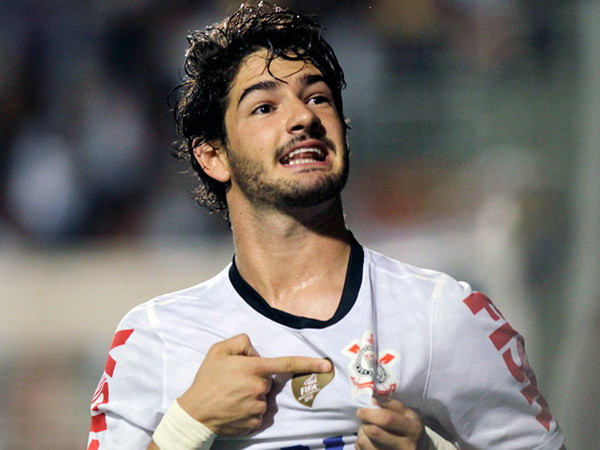 Tin 7/2: Cavani, Kroos rất gần M.U, Fabregas "dạy" Arsenal ảnh 4