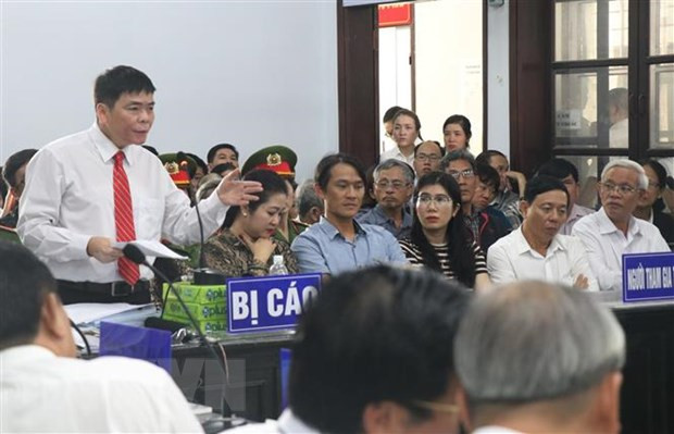 Vụ án trốn thuế ở Khánh Hòa: Hoãn phiên phúc thẩm vì 2 bị cáo vắng mặt ảnh 1